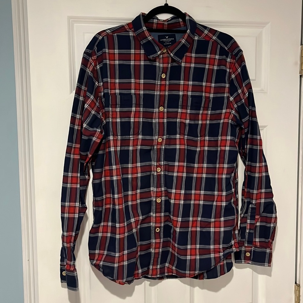 XL American Eagle Flannel Print Button Down